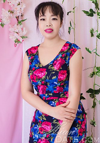 Gorgeous profiles only: pretty Thai member Linh Da (Linda) from Ho Chi Minh City
