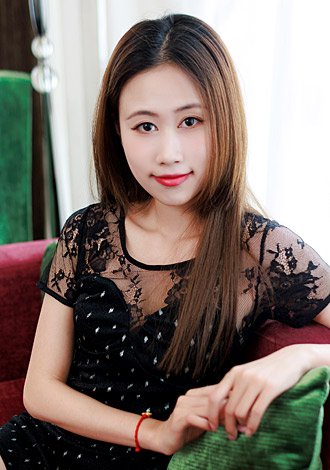 Date the member of your dreams, Asian member photo: Shirley from Taiyuan